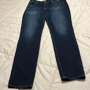 Super stretch, high rise AMERICAN EAGLE jeggings. Size 14